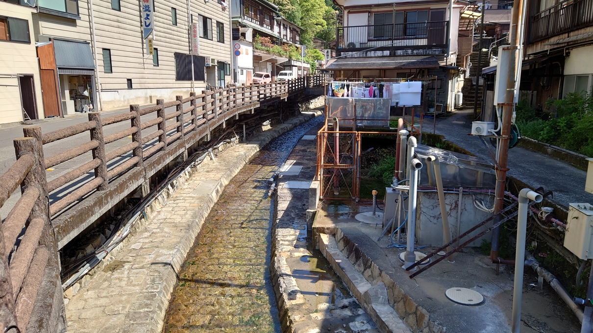 湯の峰温泉4