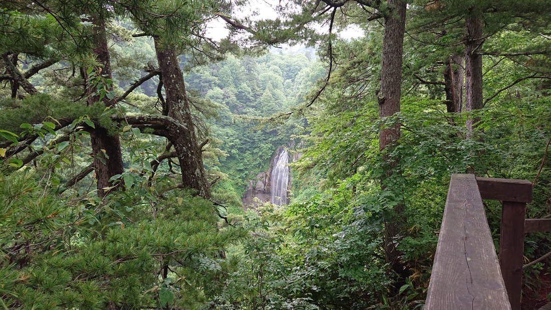 モーカケの滝8